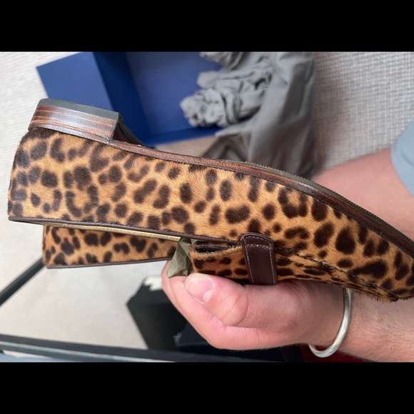 Sarah Flint Flats (Cheetah) - Picture 4 of 4